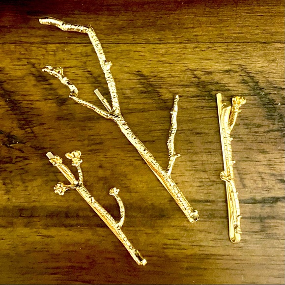 🍋2/$30 New Anthro Lil’ Twig Barrettes (Set of 3) - Picture 3 of 5